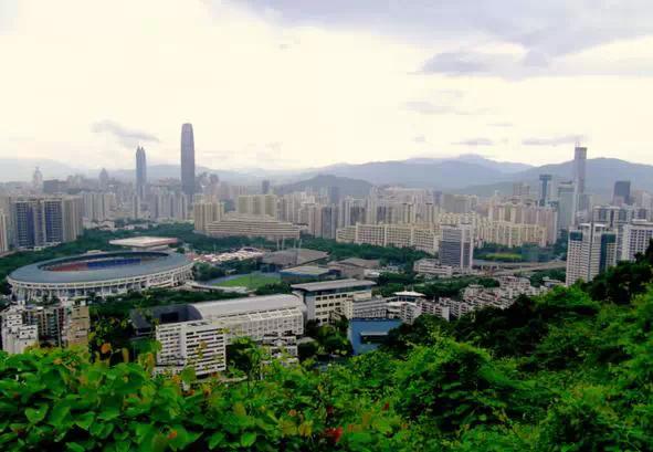 梧桐山溯溪_梧桐山溯溪路線攻略_梧桐山溯溪要做哪些準備