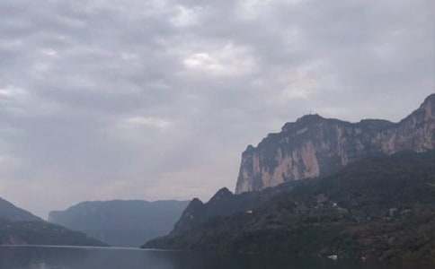 小小三峽值得一看嗎_小小三峽景區景點介紹_小小三峽旅游攻略二日游