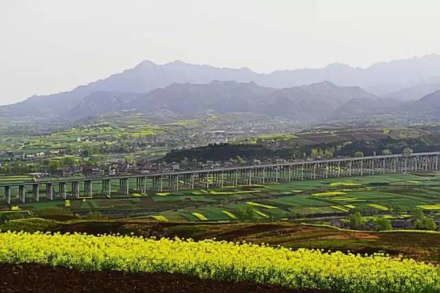 藍(lán)田玉山網(wǎng)紅打卡景點(diǎn)_藍(lán)田玉山景點(diǎn)有哪些好玩的_藍(lán)田玉山風(fēng)景區(qū)自駕游攻略