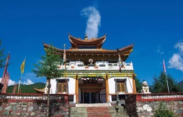 川西自駕游大環(huán)線路書_川西大環(huán)線旅游攻略自駕游_川西大環(huán)游線路