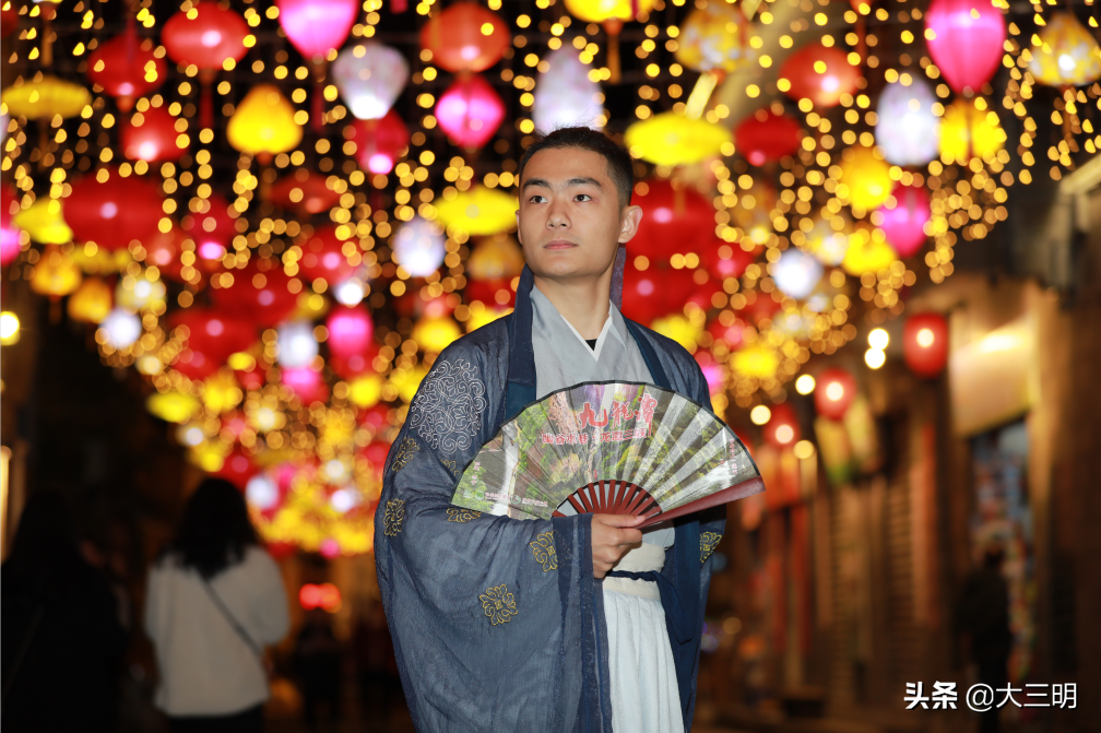 大金湖旅游攻略_2014杭州百強企業_月經期可以掛參麥嗎