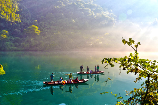 黃草鎮景點攻略_去黃草鎮哪里住宿好_東江湖黃草鎮旅游攻略